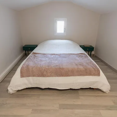 Holiday home Le Grand Verger : Familial Avec Piscine *