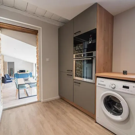 Дом отдыха Le Grand Verger : Familial Avec Piscine *